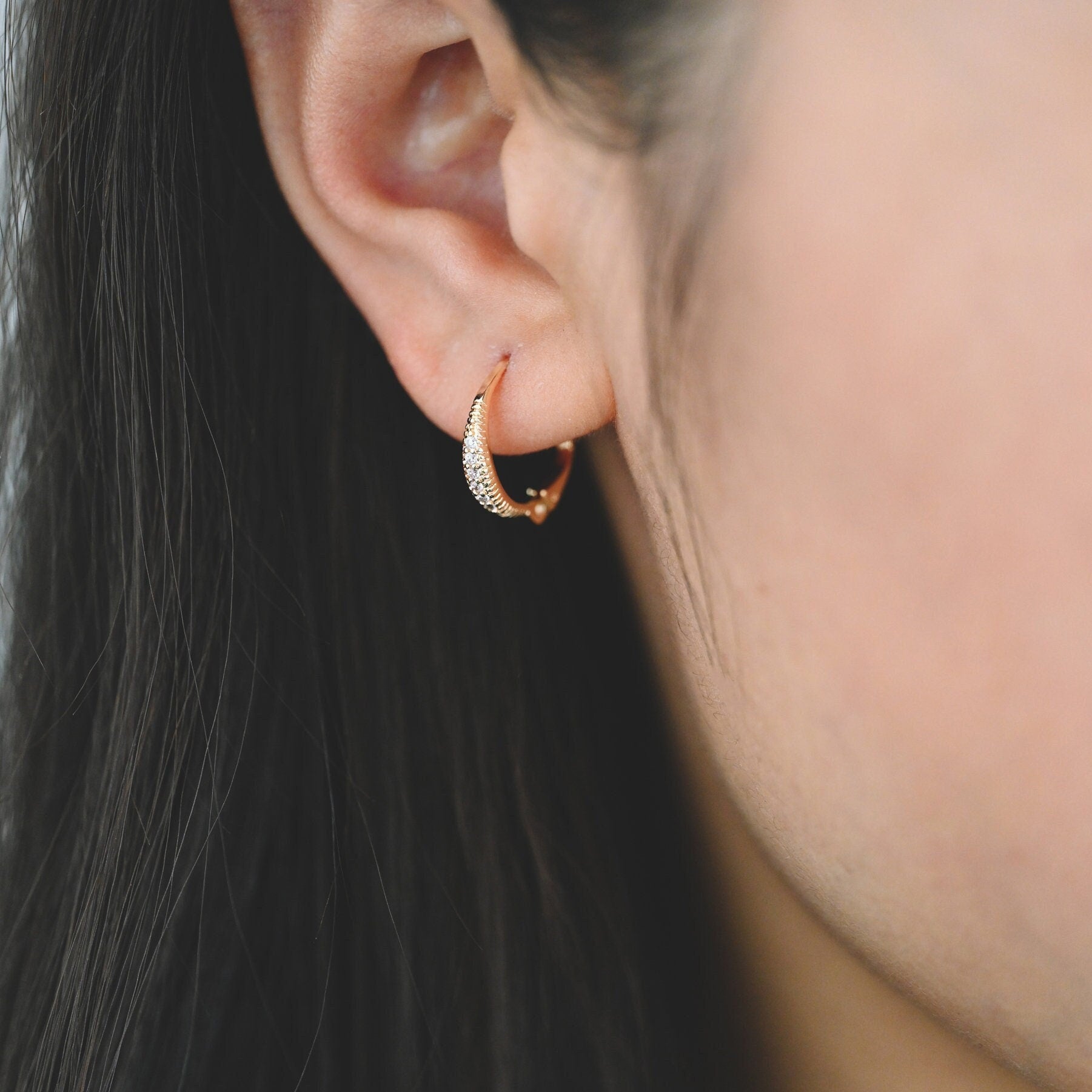 4pcs CZ Pave Gold Circle Leverback Ear Hooks, Gold plated on Brass, Earring Hoop Components (GB-2845)